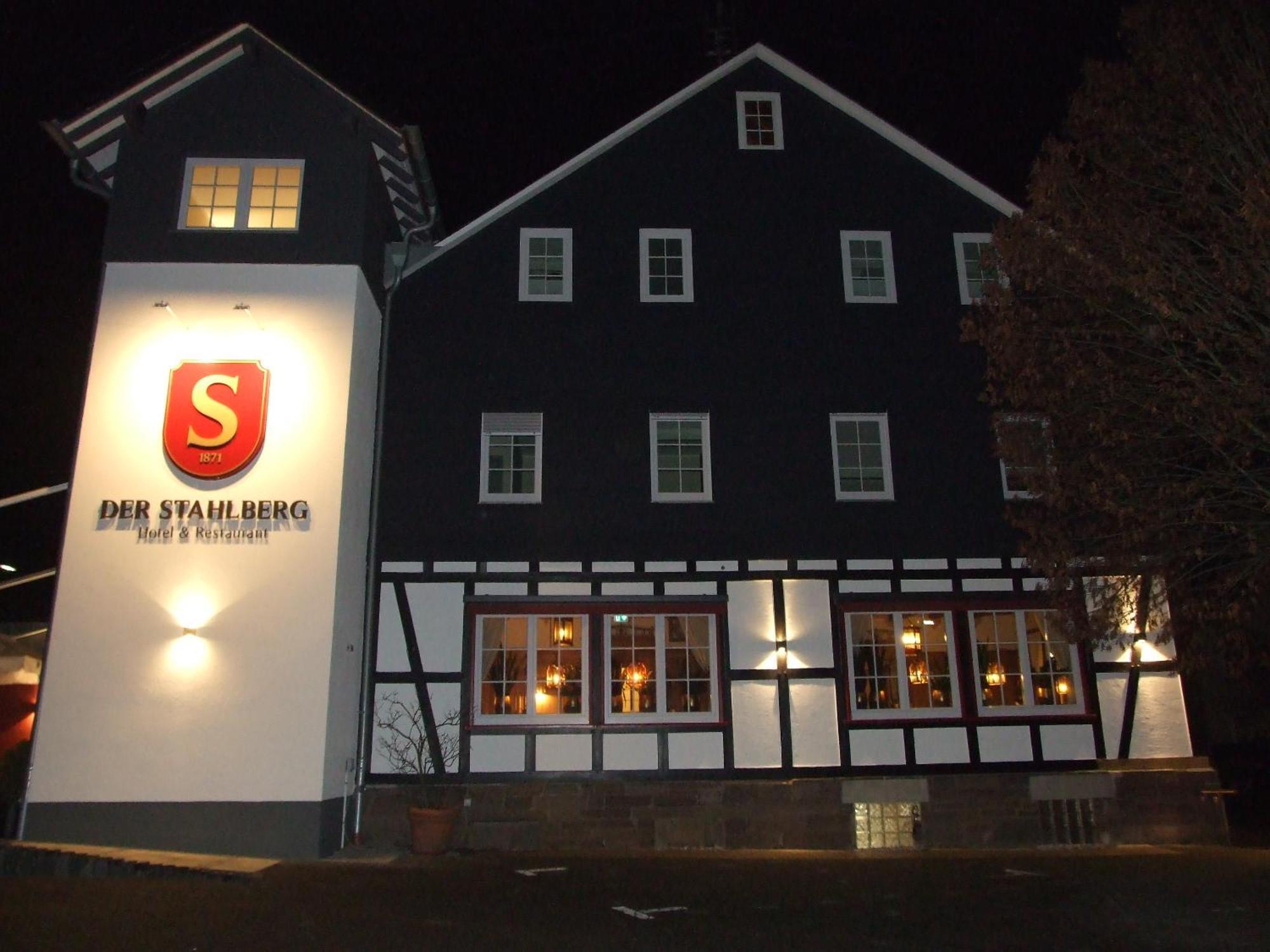 Der Stahlberg Hotel & Restaurant Hilchenbach ภายนอก รูปภาพ